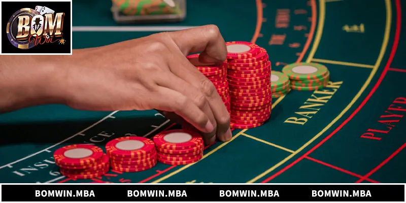 Baccarat là game casino dễ chơi, tỷ lệ thắng ổn định tại cổng game Bomwin